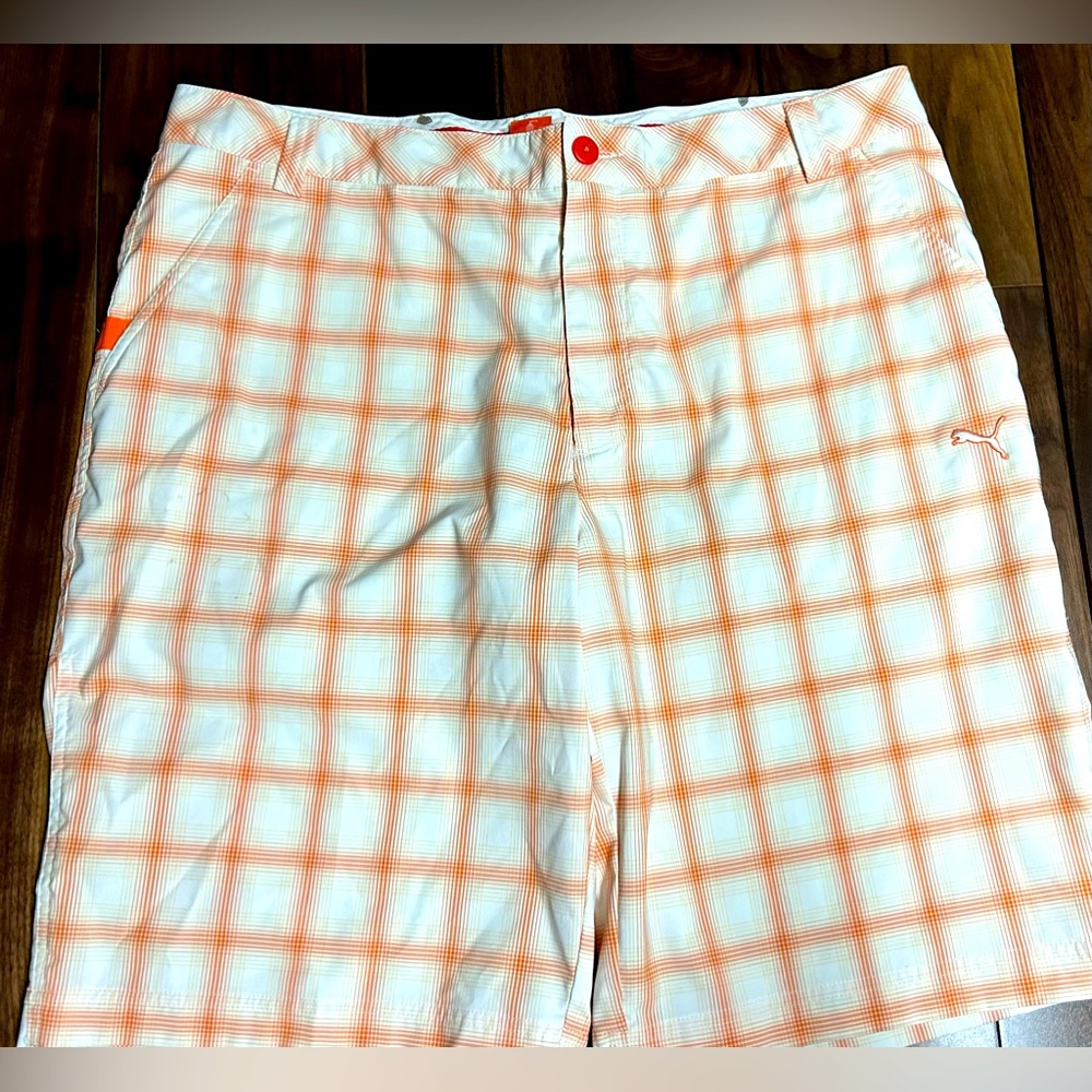 PUMA mens size 38 golf shorts